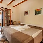 Les Oliveres By Interhome *
