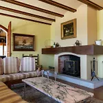 Les Oliveres By Interhome *
