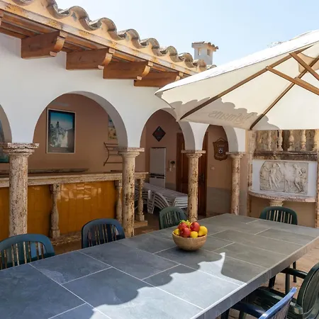 Villa Les Oliveres By Interhome *